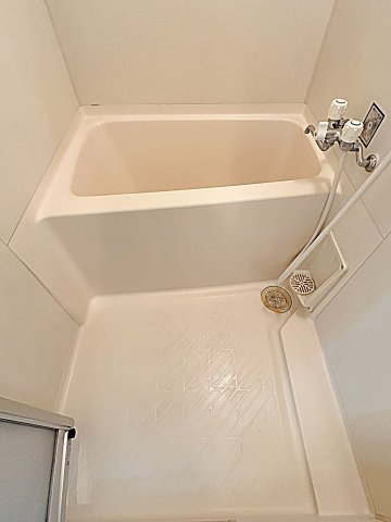 Young　Village2の浴室|ゆったり過ごせるお風呂です