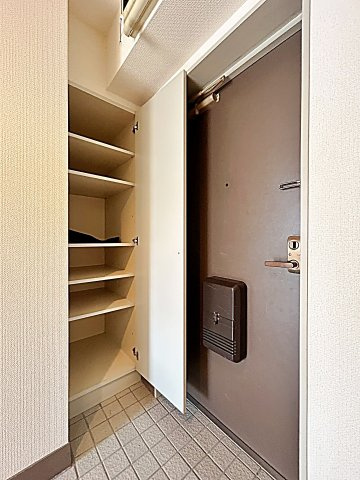 Young　Village2の収納|小物を収納するのに便利です