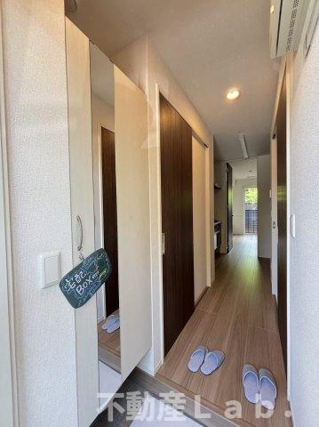 レアール・パレストの玄関