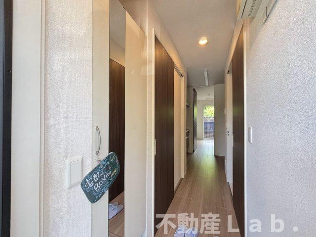 レアール・パレストの玄関