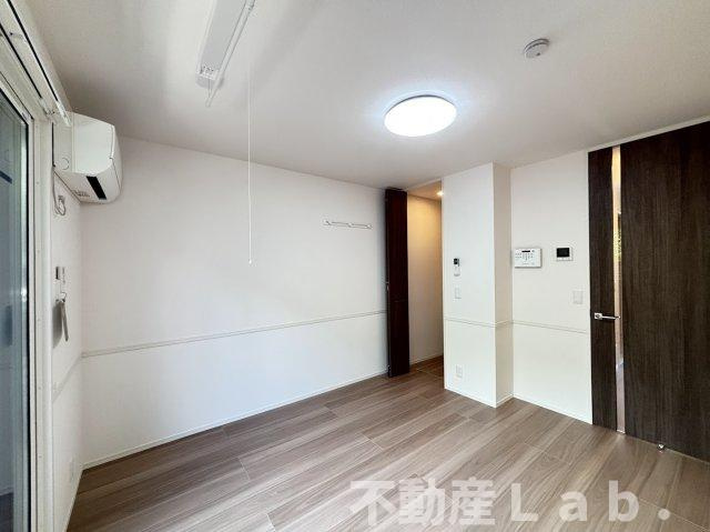 レアール・パレストの居間・リビング