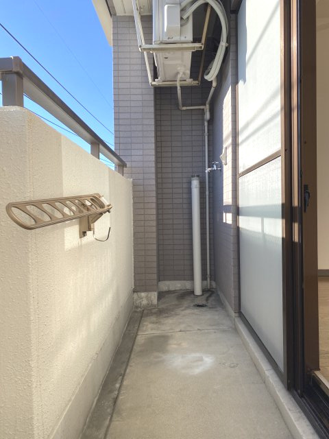 Young　Village2のバルコニー|陽当たり良好なバルコニーです