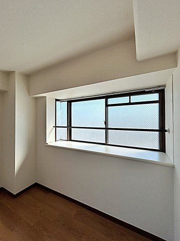 ランドマーク・一社の内装|きれいな内装です