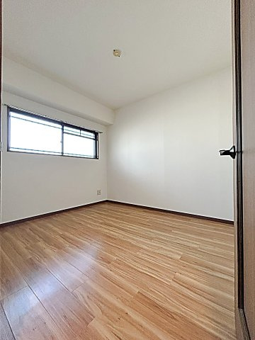 レジデンス社が丘の子供部屋|ゆったりした子供部屋です