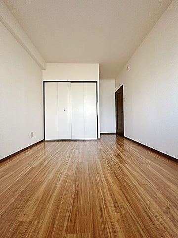 レジデンス社が丘の洋室|スタンダードな洋室です