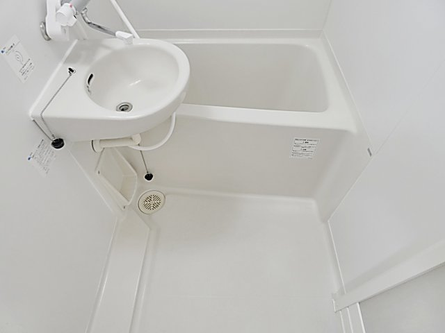 ロイヤルパレスの浴室|コンパクトで使いやすいお風呂です