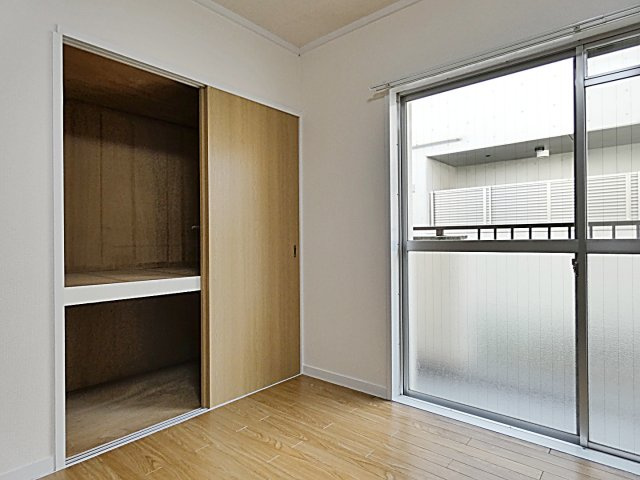 ロイヤルパレスの収納|こまごまとしたものを収納できそうですね