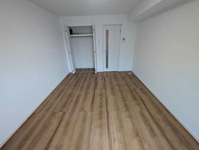カレン石橋の洋室