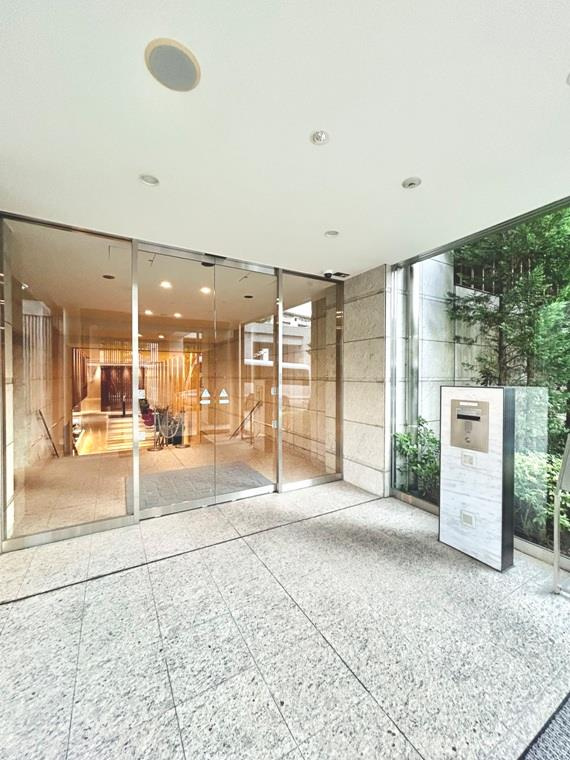 ヴィラス星ヶ丘の森のエントランス|清潔なエントランスです