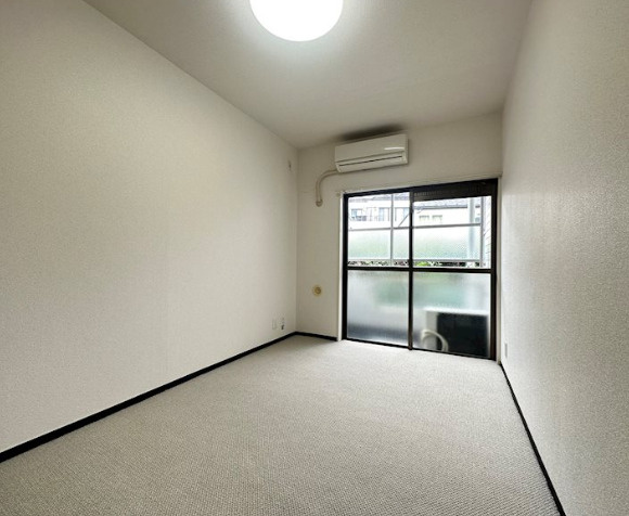 ハイシティ南青山の居間・リビング