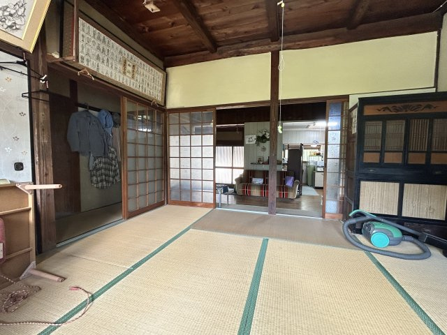 那賀郡那賀町桜谷字東畑中古戸建の居間・リビング