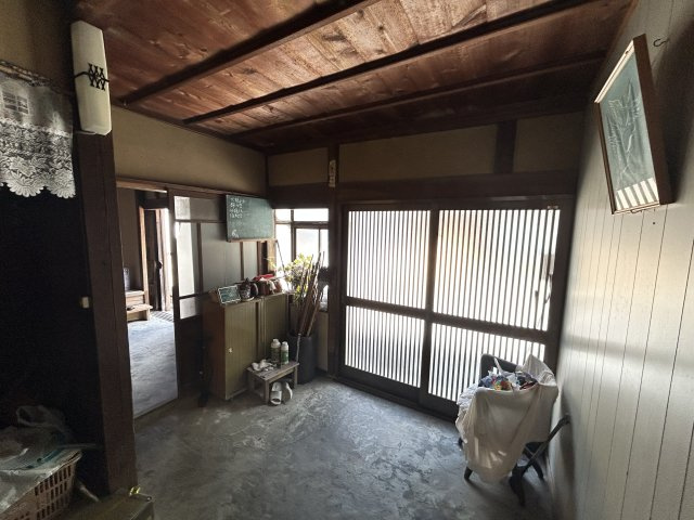 那賀郡那賀町桜谷字東畑中古戸建の玄関