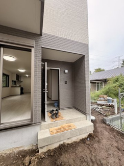 【エントランス】 | グランソフィア戸張