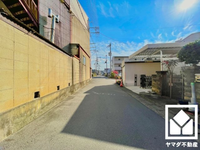 宇治市槇島町一ノ坪の前面道路含む現地写真