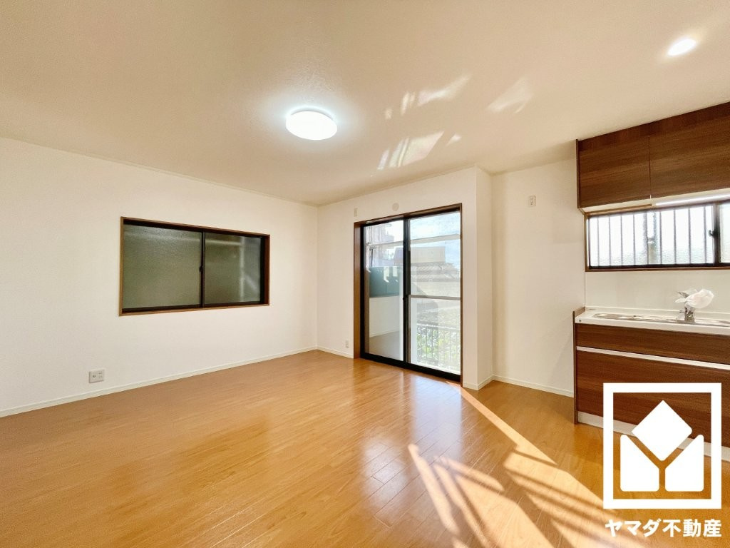 宇治市槇島町一ノ坪の前面道路含む現地写真