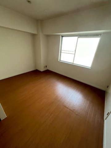 与力町スカイハイツの居間・リビング