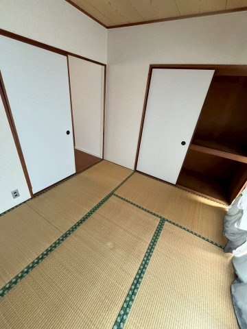 与力町スカイハイツの和室