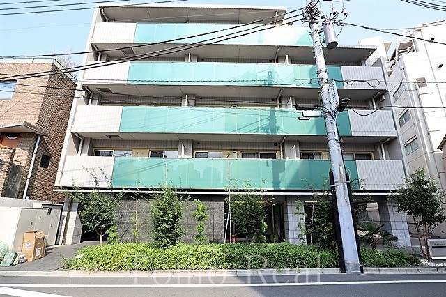 レジディア赤坂の外観