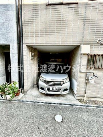 立花町３丁目戸建の駐車場|駐車場付き無料