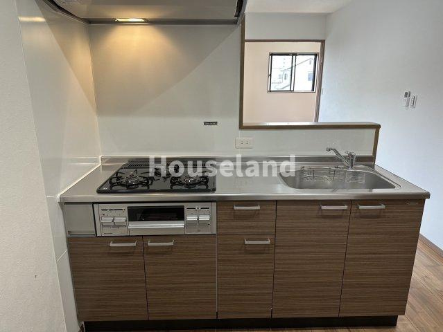 Solis新留丁のキッチン