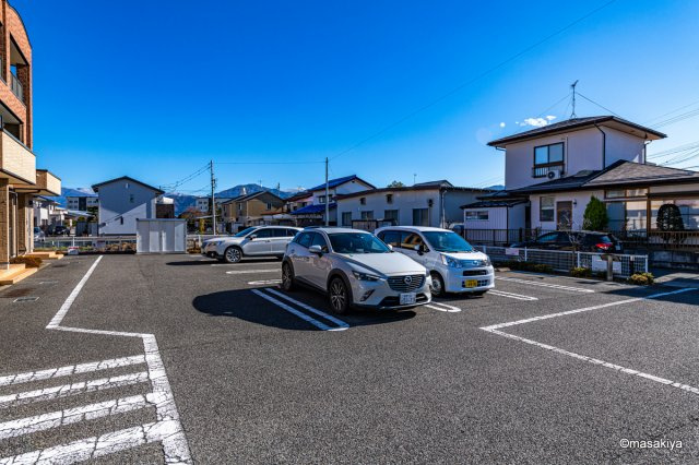 グレイスハイランド　Aの駐車場|駐車場　2台目有ります。