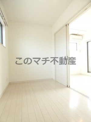 【洋室】 | クレッシェンド清水 | ※別号室の写真になります。現況優先。
