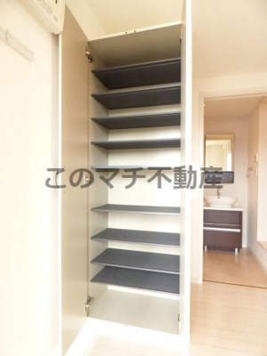 【収納】 | クレッシェンド清水 | ※別号室の写真になります。現況優先。
