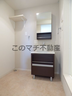 【洗面所】 | クレッシェンド清水 | ※別号室の写真になります。現況優先。
