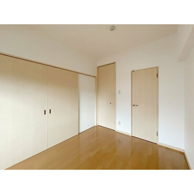 【洋室】 | フラップワン高宮 | 別号室の写真になります。現況優先。