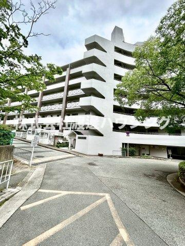 アーバンパーク緑地公園の外観