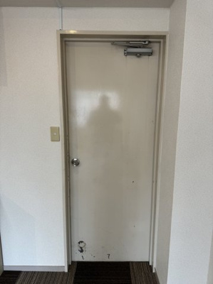 【玄関】 | 岡崎ビル