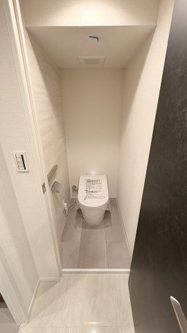 【トイレ】 | ★仲介手数料無料★コープ高輪（南・西・北向き　三方角住戸　陽当たり・通風・眺望良好）