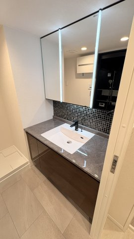 【キッチン】 | ★仲介手数料無料★コープ高輪（南・西・北向き　三方角住戸　陽当たり・通風・眺望良好）