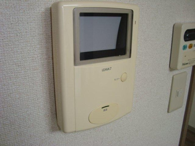 【内装】 | フォレストリバー | カメラ付インターホン