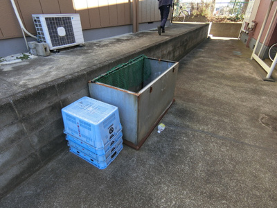 敷地内ごみ置き場