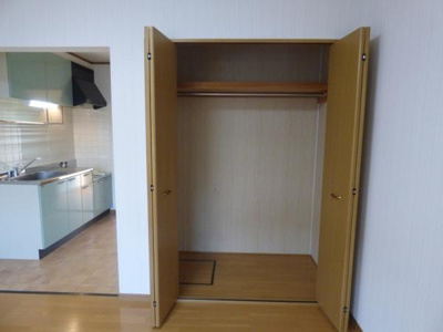 【収納】 | スズラン | 写真は同タイプの別のお部屋のものです。