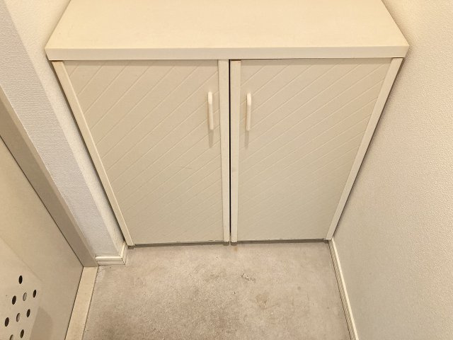 レピュートKの玄関