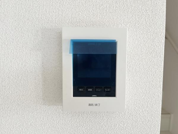 川崎市宮前区鷺沼２丁目の新築一戸建のその他|TV付モニターホンで防犯面も信頼できます
