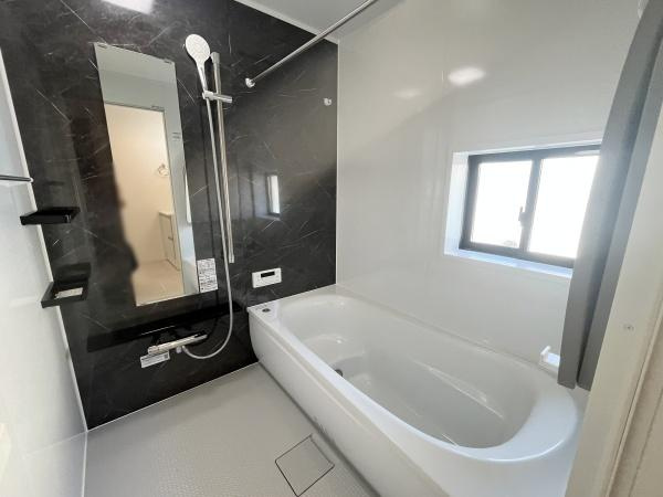 川崎市宮前区鷺沼２丁目の新築一戸建の浴室|ゆったりとお過ごしいただけるバスルームです。心と身体の疲れを癒してくれる安らぎの空間♪