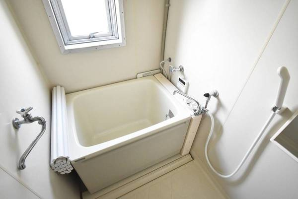 ビレッジハウス西本郷2号棟の浴室|ビレッジハウスの同一物件・同一タイプの間取りの写真です