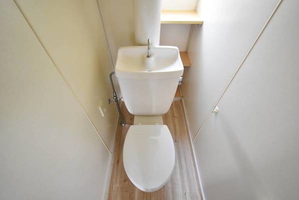 ビレッジハウス西本郷2号棟のトイレ|ビレッジハウスの同一物件・同一タイプの間取りの写真です