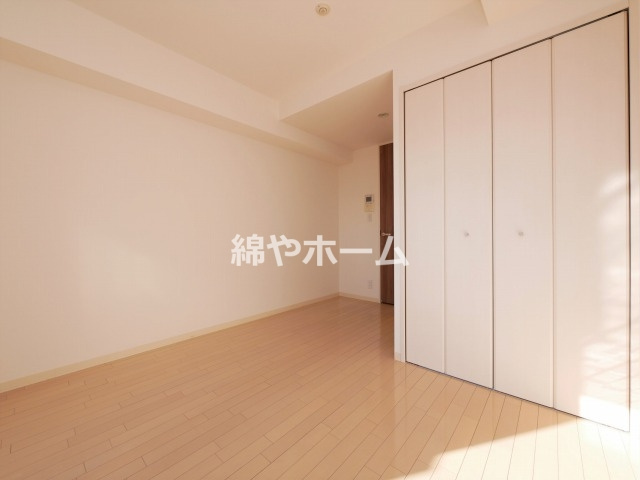 KDXレジデンス難波南の洋室|ゆったりした洋室です