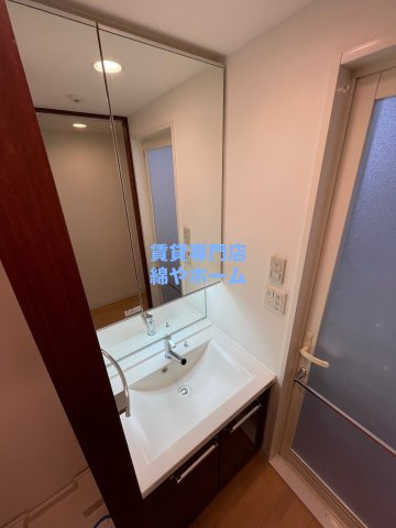 S-FORT桜川の洗面所|忙しい朝には欠かせない洗面所です