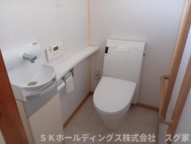 綾部市中山町古民家のトイレ