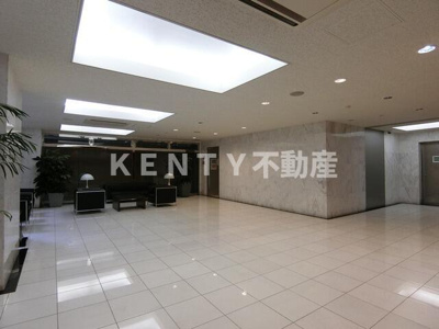 【ロビー】 | クロスレジデンス蒲田 | ゆとりのあるロビーです