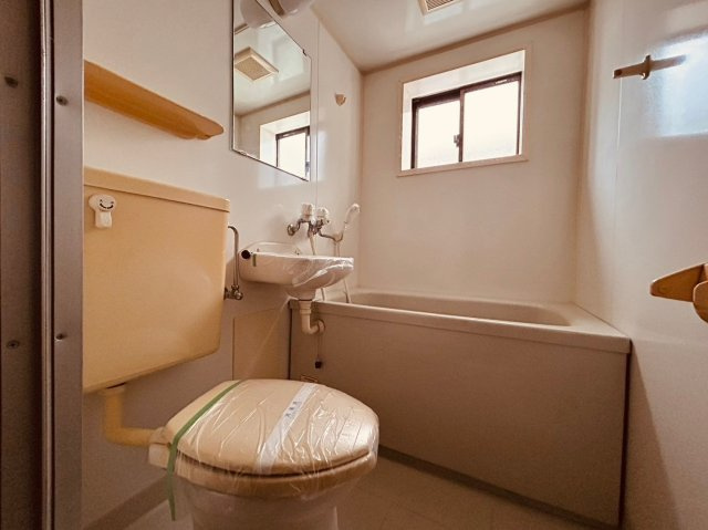 東宅ハイツ潮見が丘A棟のトイレ