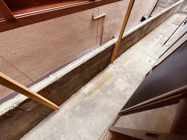 東宅ハイツ潮見が丘A棟のバルコニー