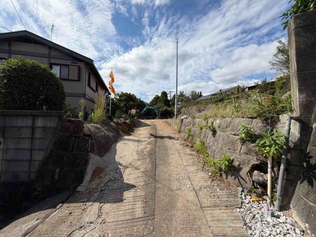 石崎三丁目の前面道路含む現地写真|現地（2025年10月21日）撮影