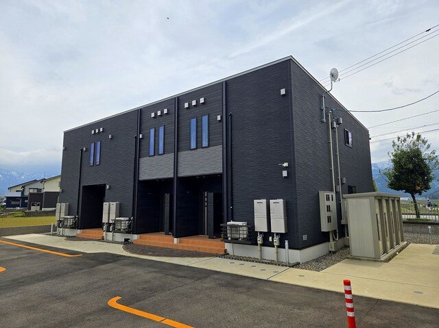 ローズ　ガーデン　大野　Ａ