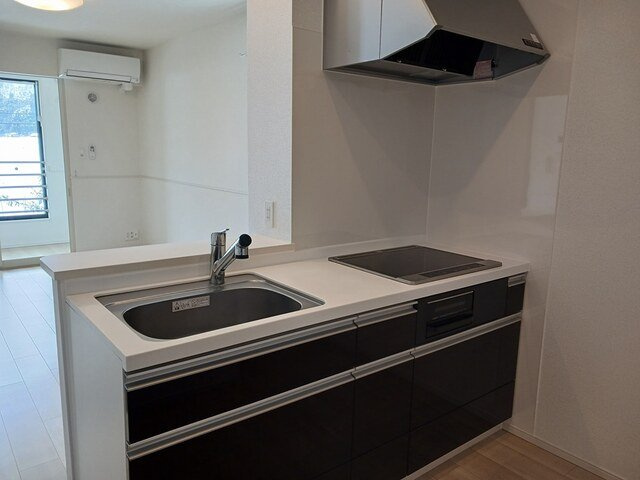 ローズ　ガーデン　大野　Ａのキッチン